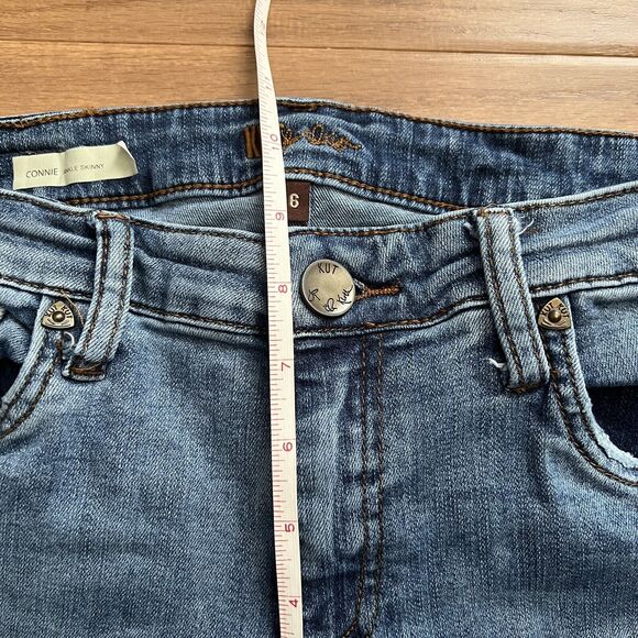 Kut From The Kloth Jeans Size 6 Connie Ankle Skinny Distressed Medium Wash - Picture 10 of 11